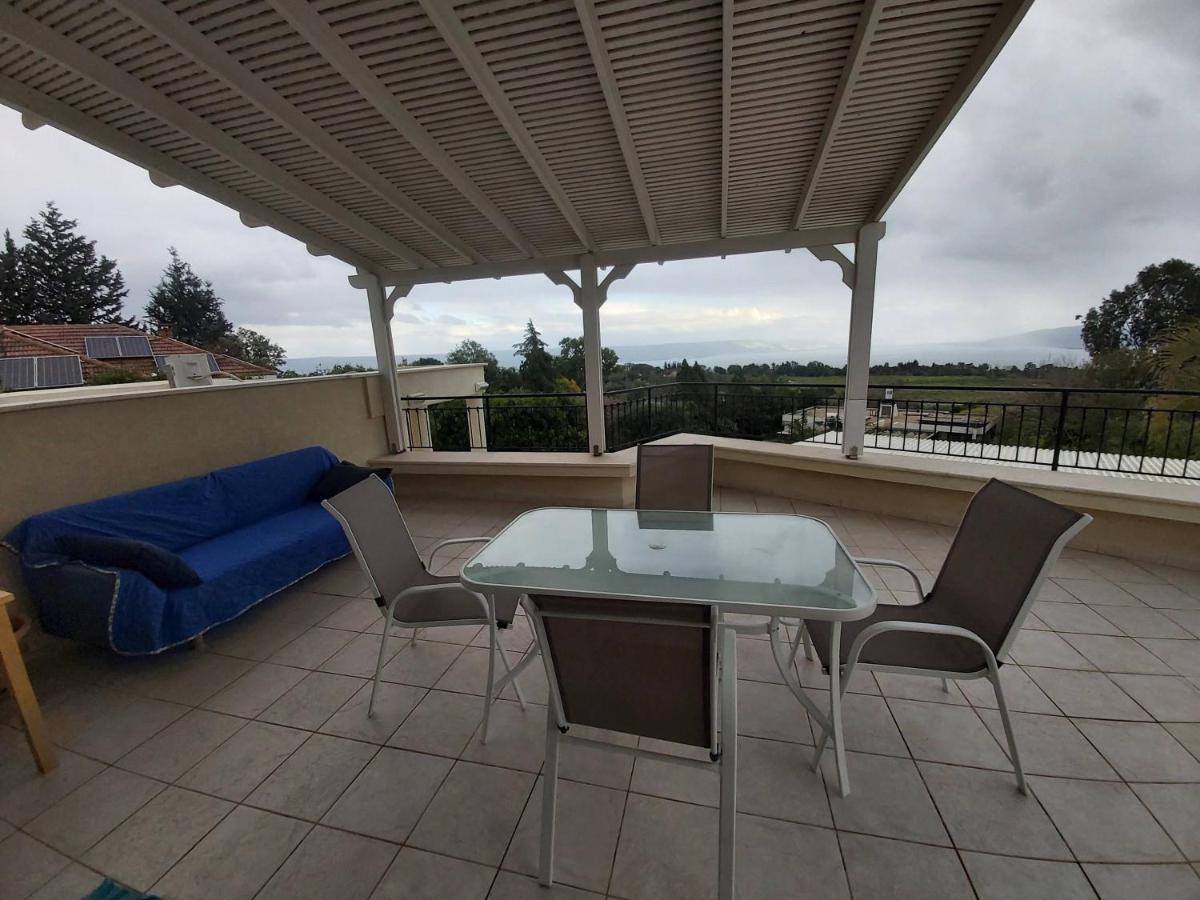 למרפסת La Balcona Apartamento Chorazim Exterior foto