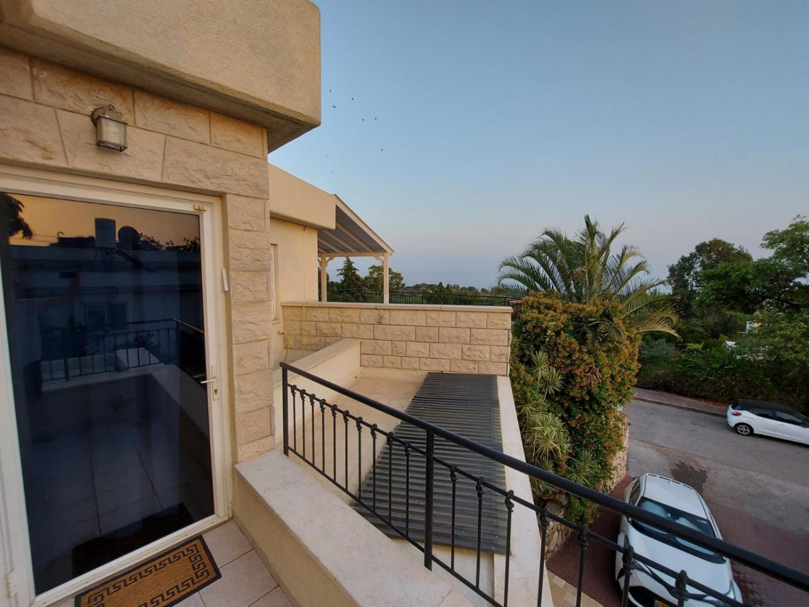 למרפסת La Balcona Apartamento Chorazim Quarto foto